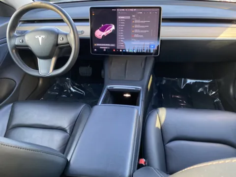 More photos of 2021 Tesla Model 3 Long Range at Premium Autos - El Monte, CA