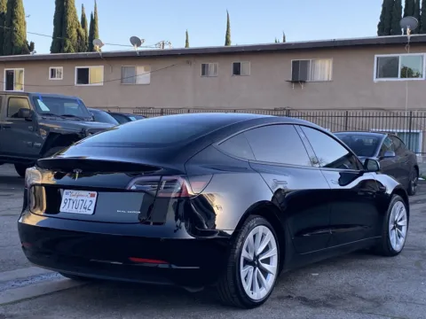 More photos of 2022 Tesla Model 3 Long Range at Premium Autos - El Monte, CA