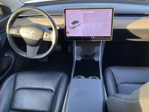 More photos of 2018 Tesla Model 3 Long Range at Premium Autos - El Monte, CA