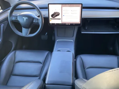 More photos of 2023 Tesla Model Y Long Range at Premium Autos - El Monte, CA