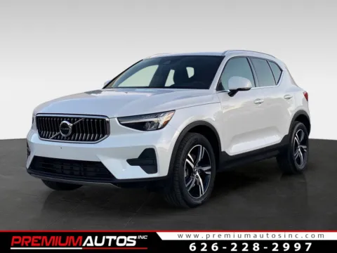 White 2025 Volvo XC40 B5 Core Bright Theme for sale in South El Monte, CA