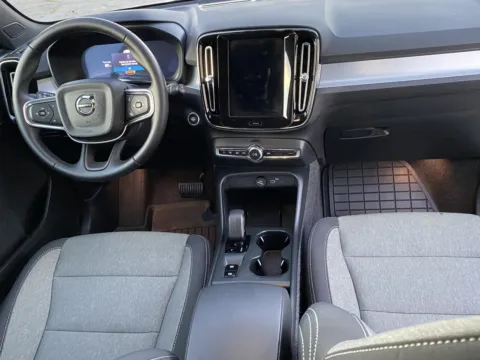 More photos of 2025 Volvo XC40 B5 Core Bright Theme at Premium Autos - El Monte, CA