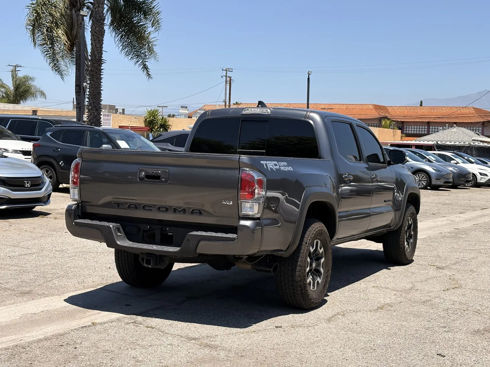 Toyota Tacoma photo 4