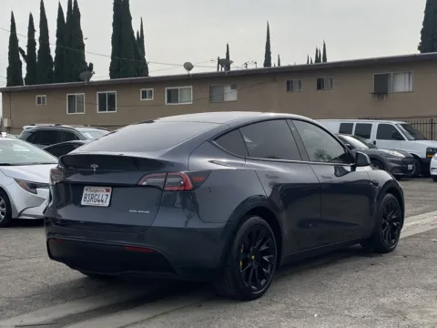 More photos of 2020 Tesla Model Y Long Range at Premium Autos - El Monte, CA