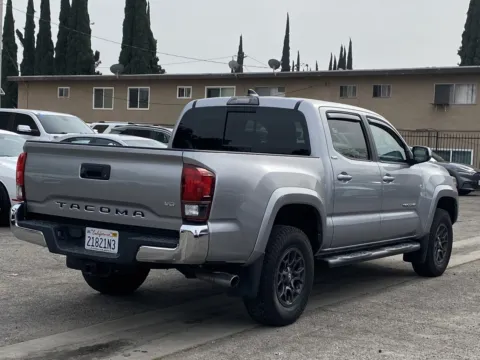 More photos of 2018 Toyota Tacoma SR5 at Premium Autos - El Monte, CA