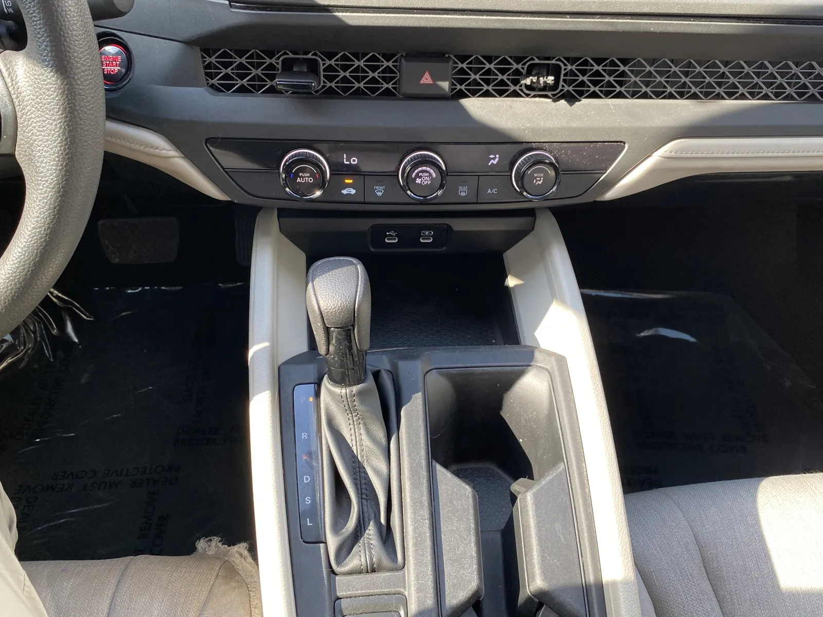 Honda Accord photo 15