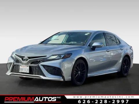 Silver 2021 Toyota Camry XSE for sale in South El Monte, CA