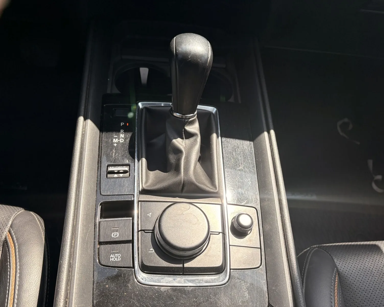 Mazda CX-50 photo 14
