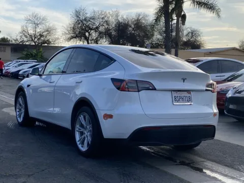 Photos of 2020 Tesla Model Y Long Range for sale in South El Monte, CA at Premium Autos - El Monte