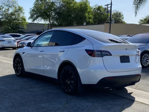 Photos of 2022 Tesla Model Y Long Range for sale in South El Monte, CA at Premium Autos - El Monte