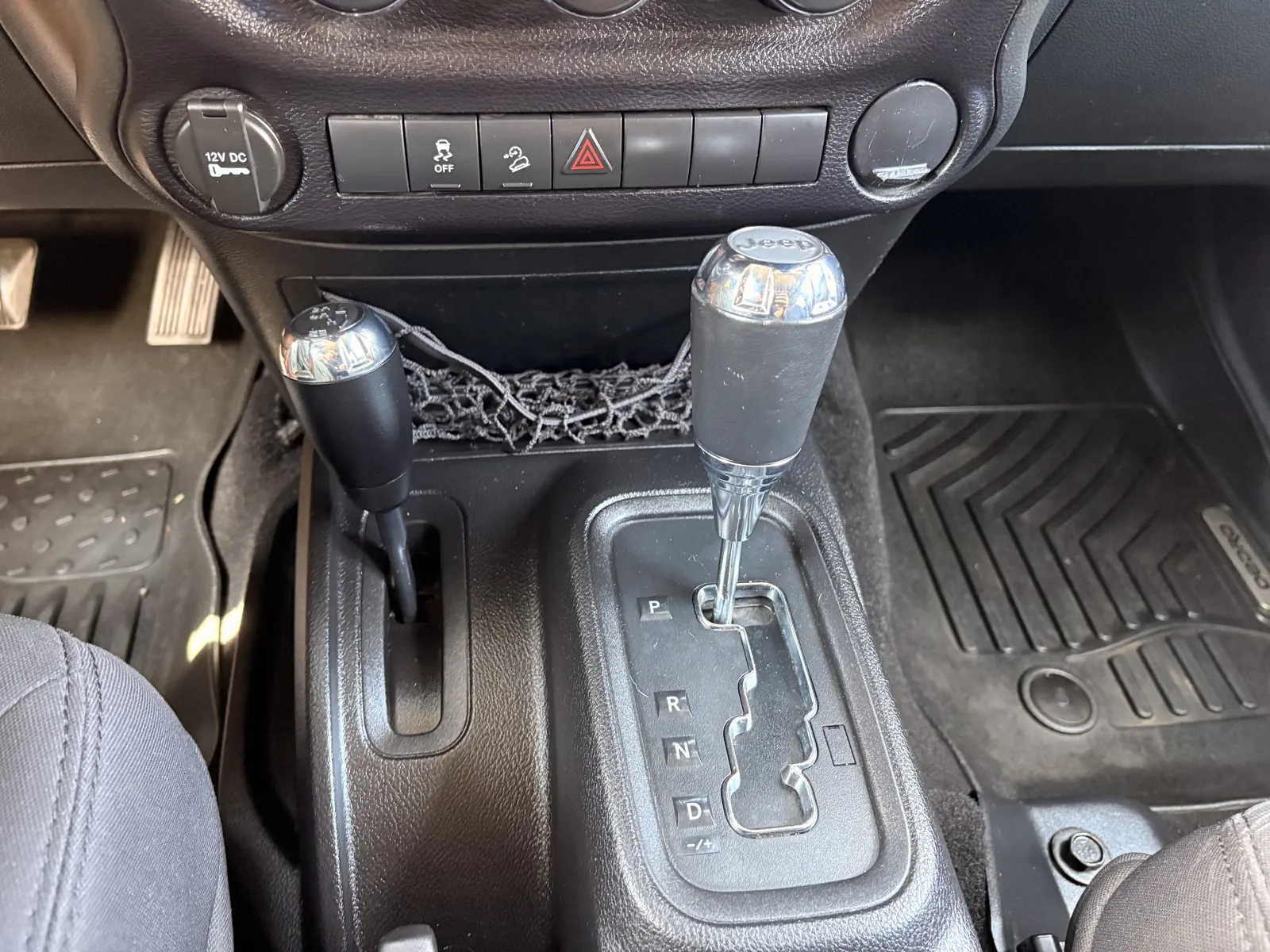 Jeep Wrangler photo 15