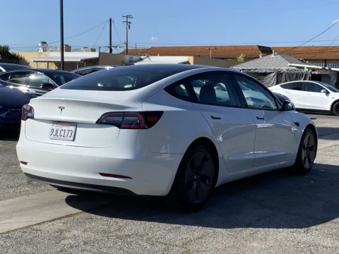 More photos of 2021 Tesla Model 3 Standard Range Plus at Premium Autos - El Monte, CA