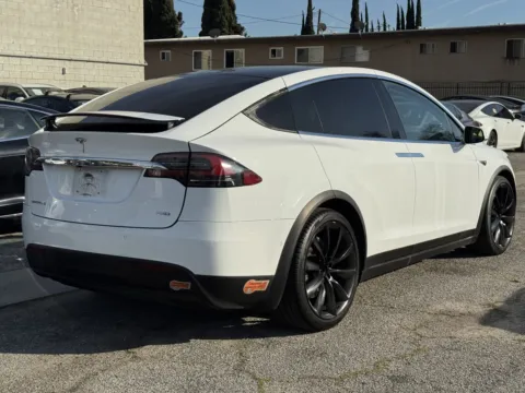 More photos of 2016 Tesla Model X 75D at Premium Autos - El Monte, CA