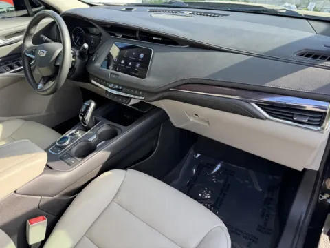 More photos of 2023 Cadillac XT4 Luxury 350T at Premium Autos - El Monte, CA