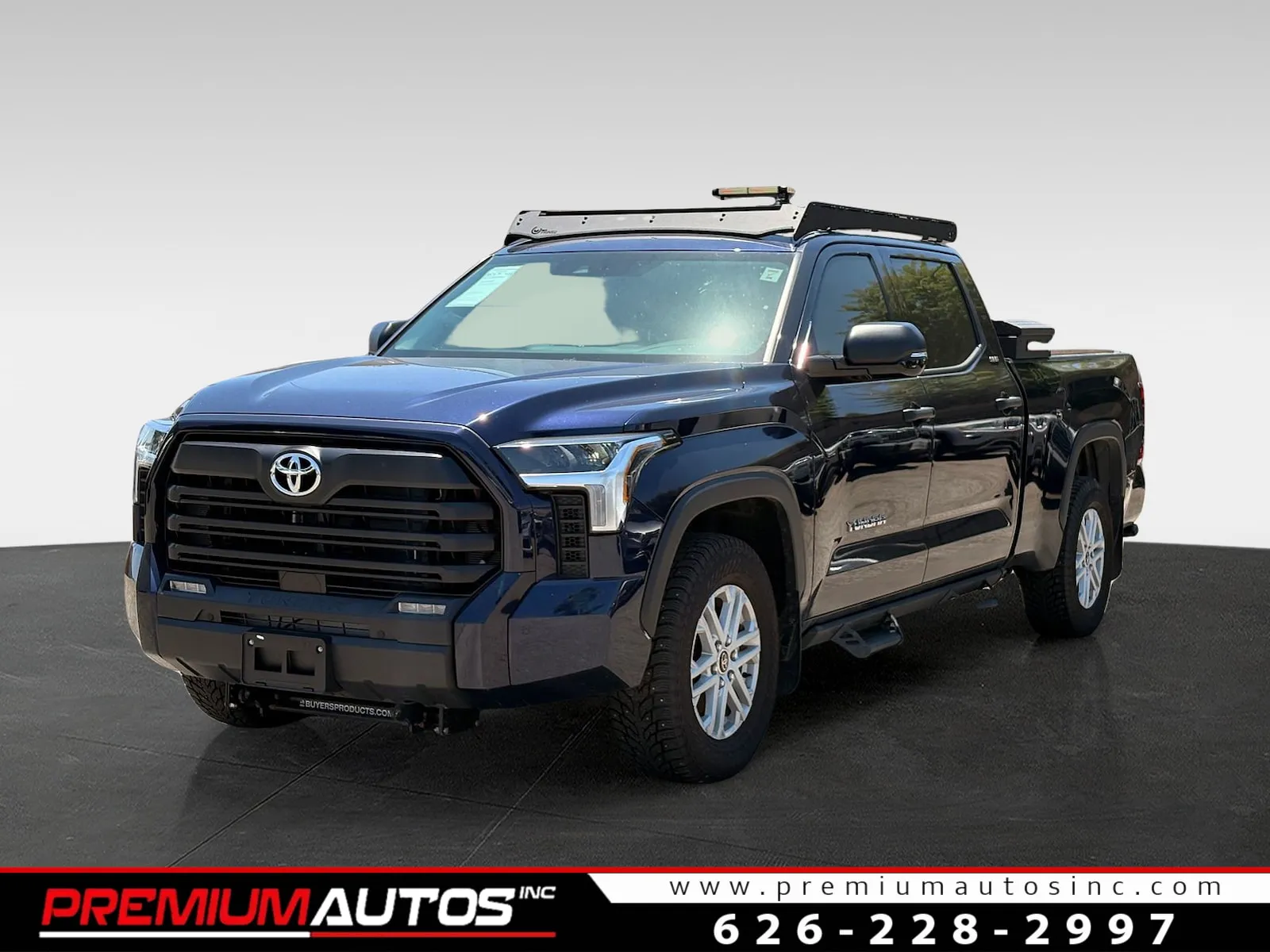 Blue 2022 Toyota Tundra SR5 4X4 for sale in South El Monte, CA