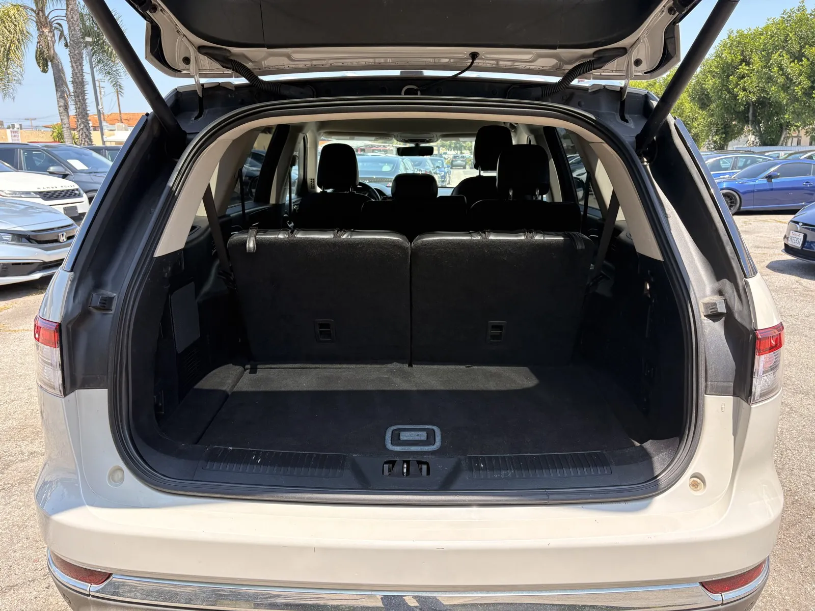 Lincoln Aviator photo 8