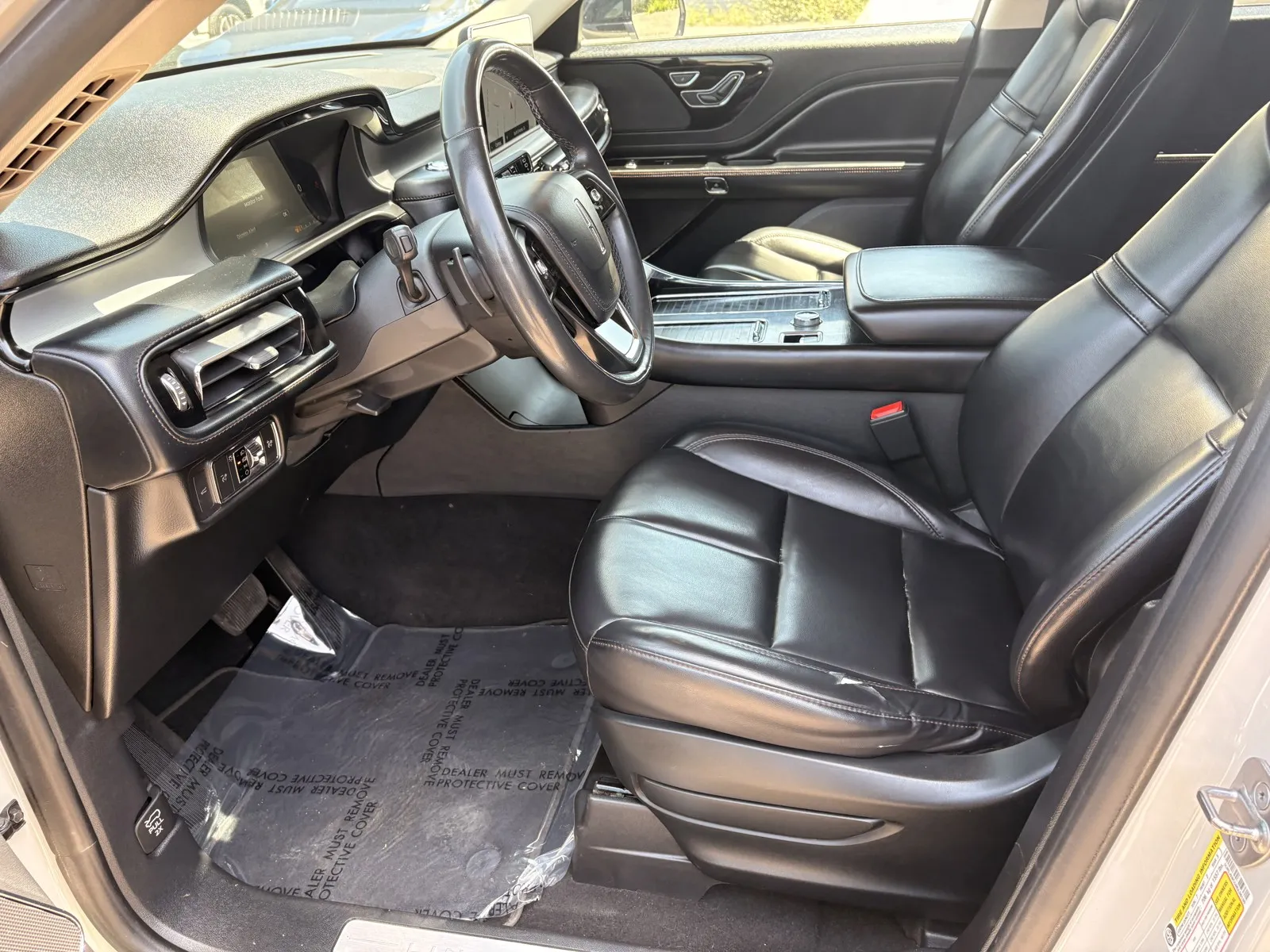 Lincoln Aviator photo 11