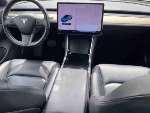 More photos of 2018 Tesla Model 3 Mid Range at Premium Autos - El Monte, CA