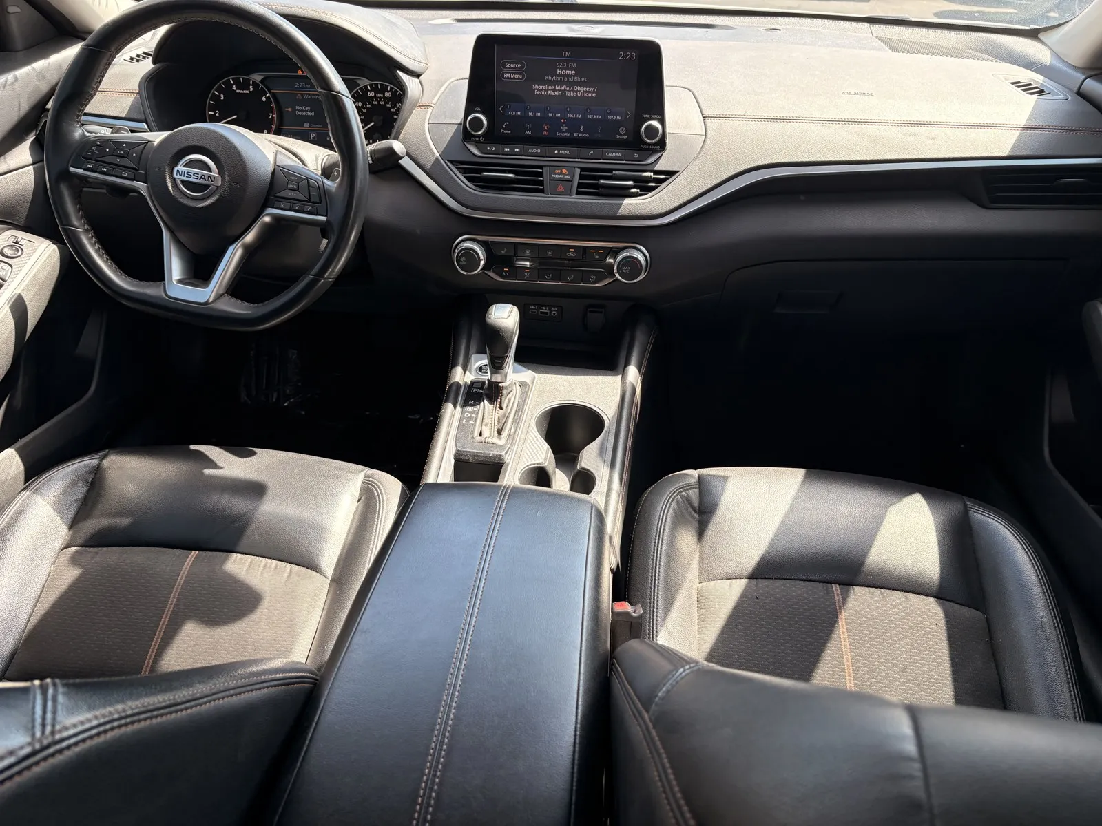 Nissan Altima photo 5