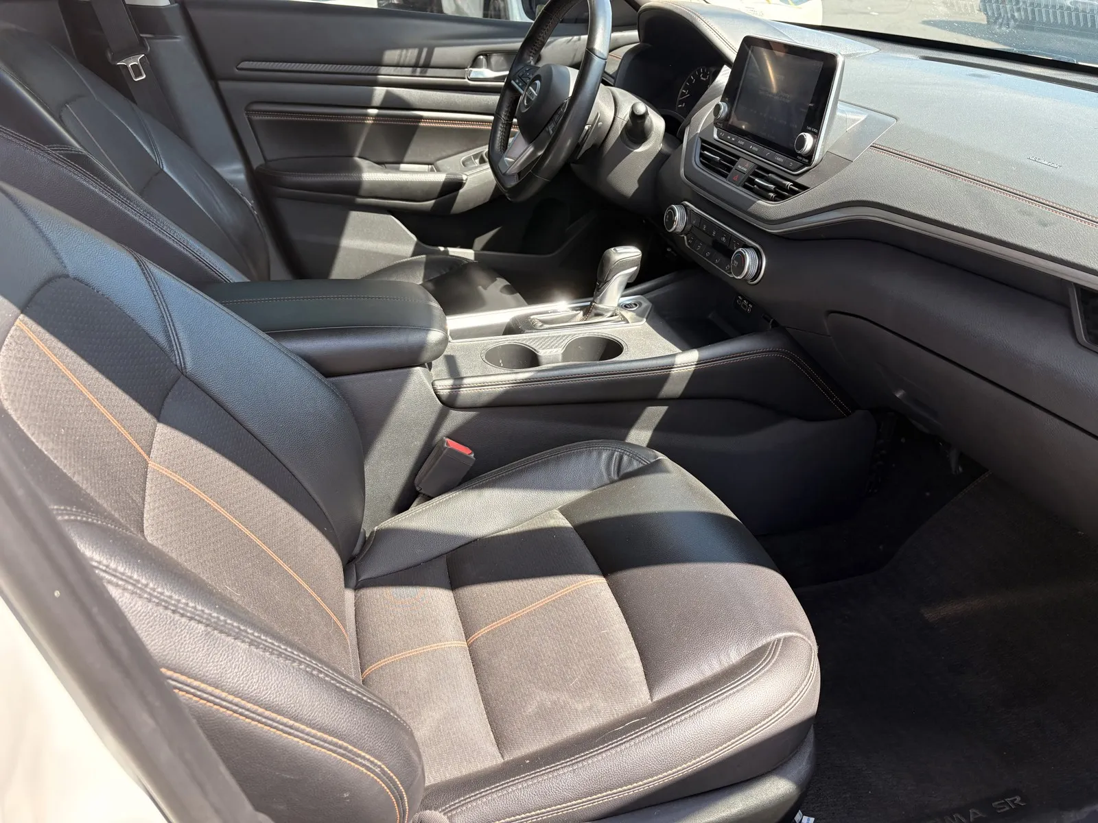 Nissan Altima photo 6