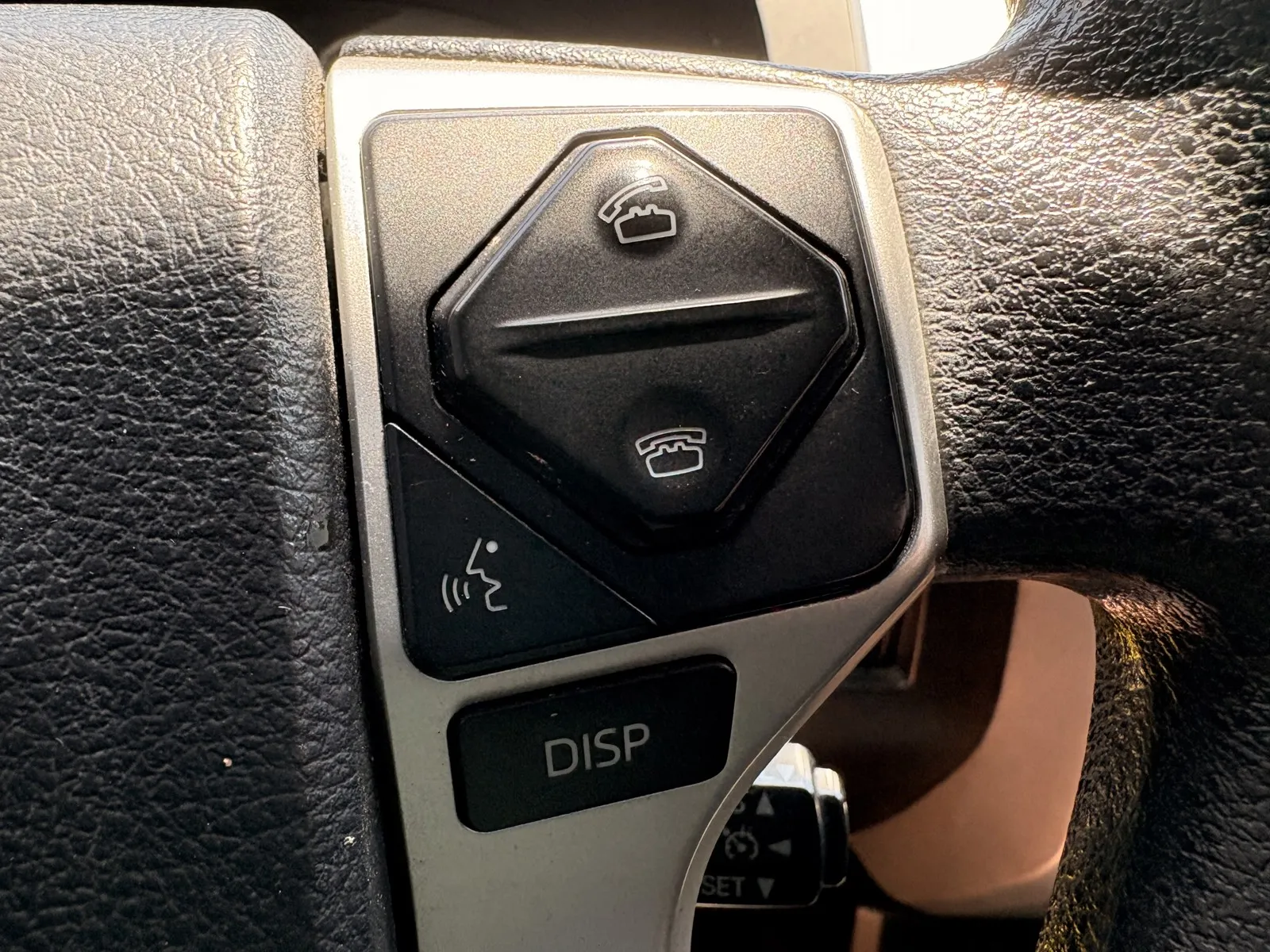Toyota Tundra photo 17