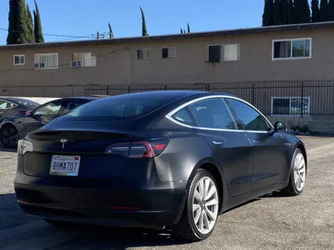 More photos of 2018 Tesla Model 3 Mid Range at Premium Autos - El Monte, CA
