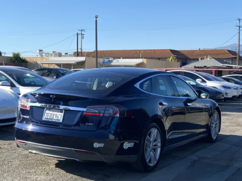 More photos of 2014 Tesla Model S P85 (Performance) at Premium Autos - El Monte, CA