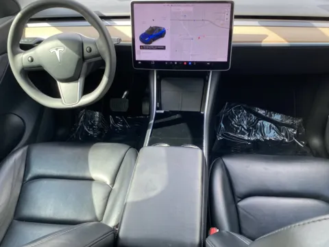 More photos of 2021 Tesla Model Y Long Range at Premium Autos - El Monte, CA