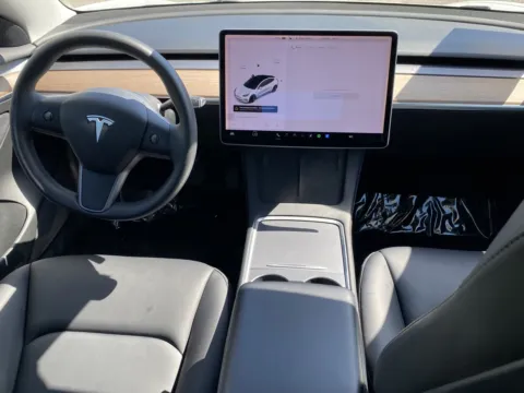 More photos of 2022 Tesla Model 3 at Premium Autos - El Monte, CA