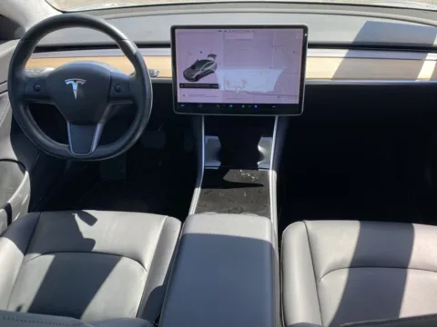 More photos of 2017 Tesla Model 3 Long Range at Premium Autos - El Monte, CA