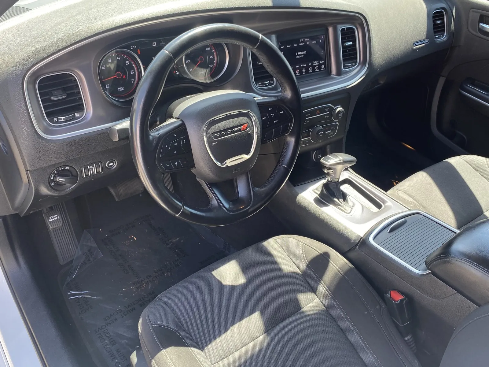 Dodge Charger photo 10