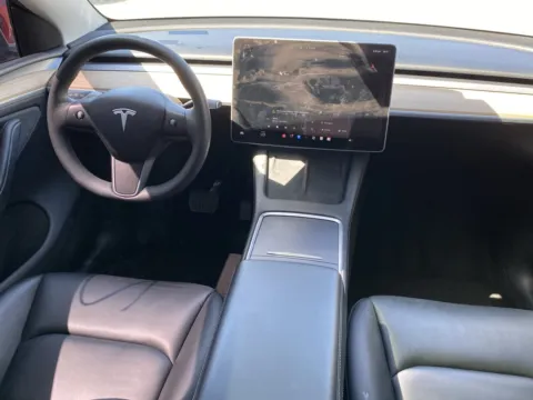 More photos of 2024 Tesla Model Y Long Range at Premium Autos - El Monte, CA