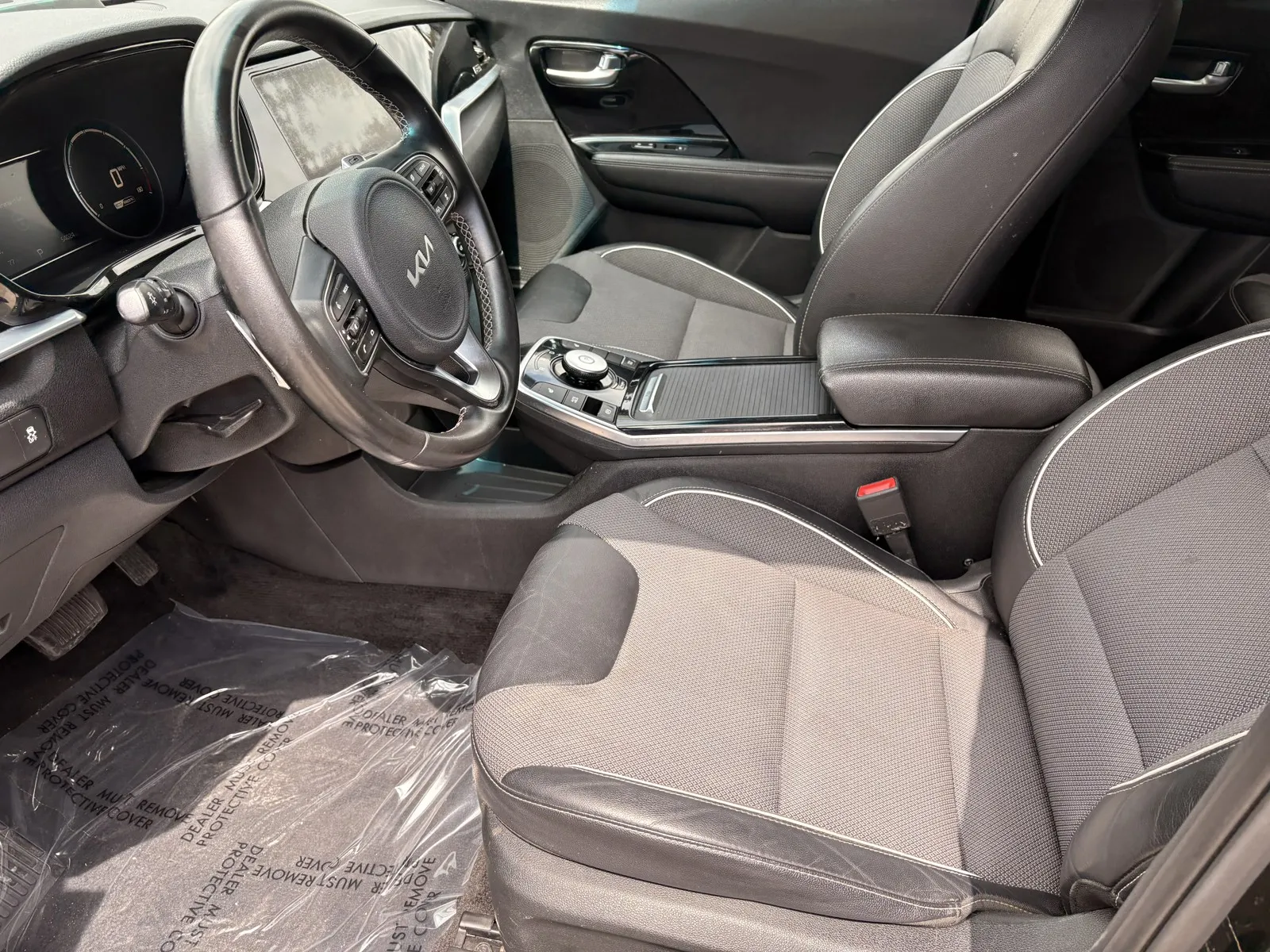 Kia Niro photo 11