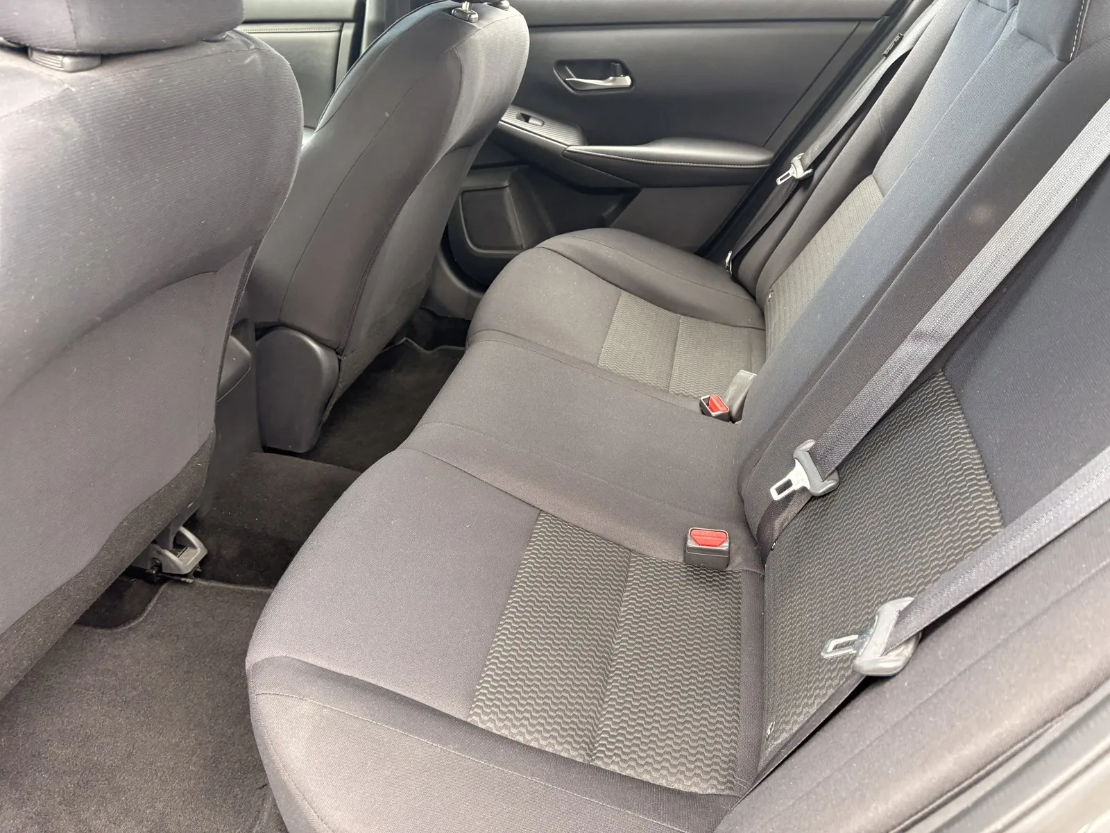 Nissan Sentra photo 8