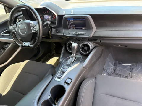 More photos of 2020 Chevrolet Camaro LT *AT EL MONTE at Premium Autos - El Monte, CA