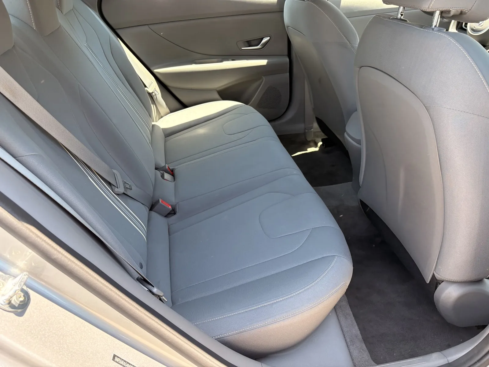 Hyundai Elantra photo 7