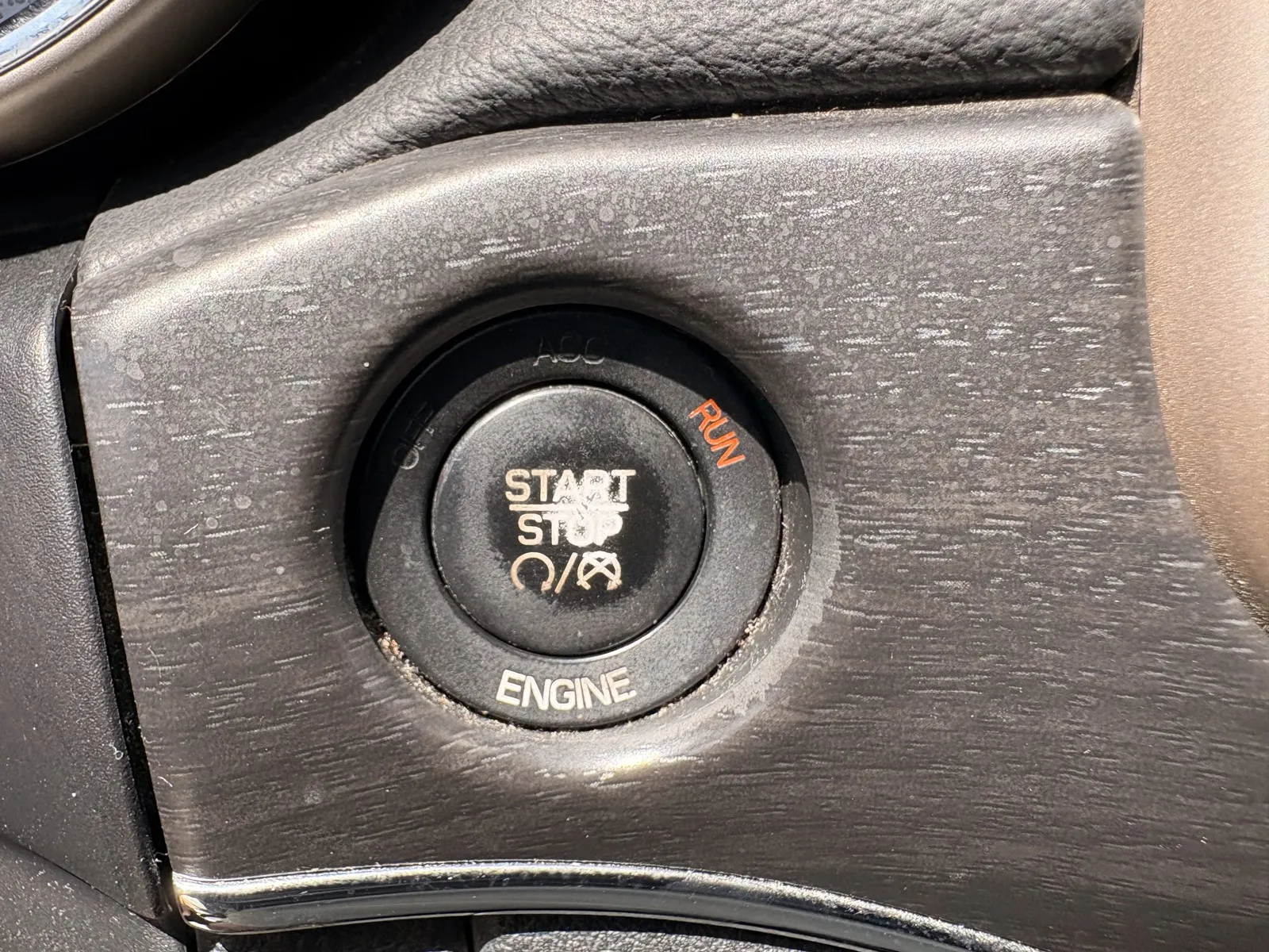 Jeep Grand Cherokee photo 16