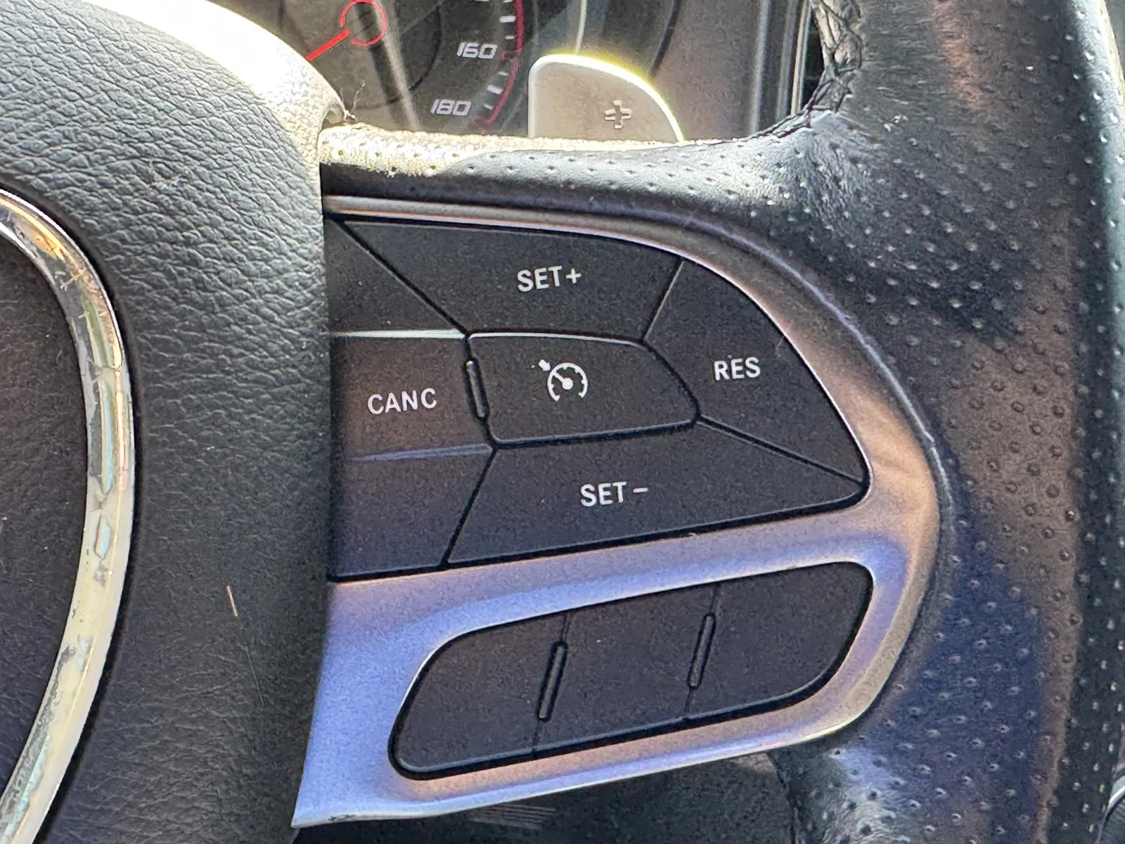 Dodge Charger photo 16