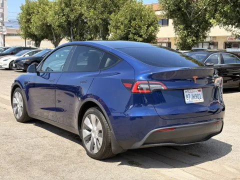 Photos of 2021 Tesla Model Y Long Range for sale in South El Monte, CA at Premium Autos - El Monte