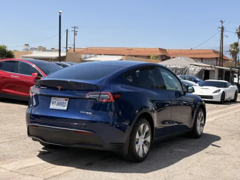 More photos of 2021 Tesla Model Y Long Range at Premium Autos - El Monte, CA
