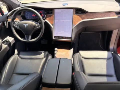 More photos of 2021 Tesla Model X Long Range Plus at Premium Autos - El Monte, CA