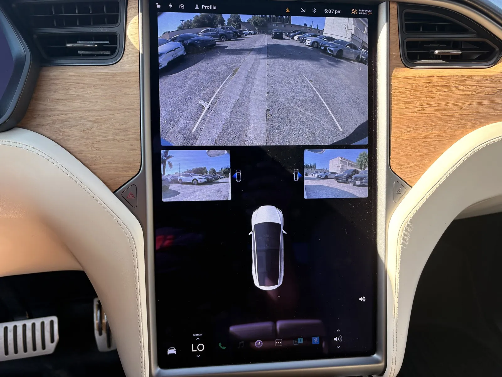 Tesla Model X photo 15