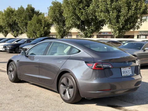 Photos of 2020 Tesla Model 3 Standard Range Plus for sale in South El Monte, CA at Premium Autos - El Monte
