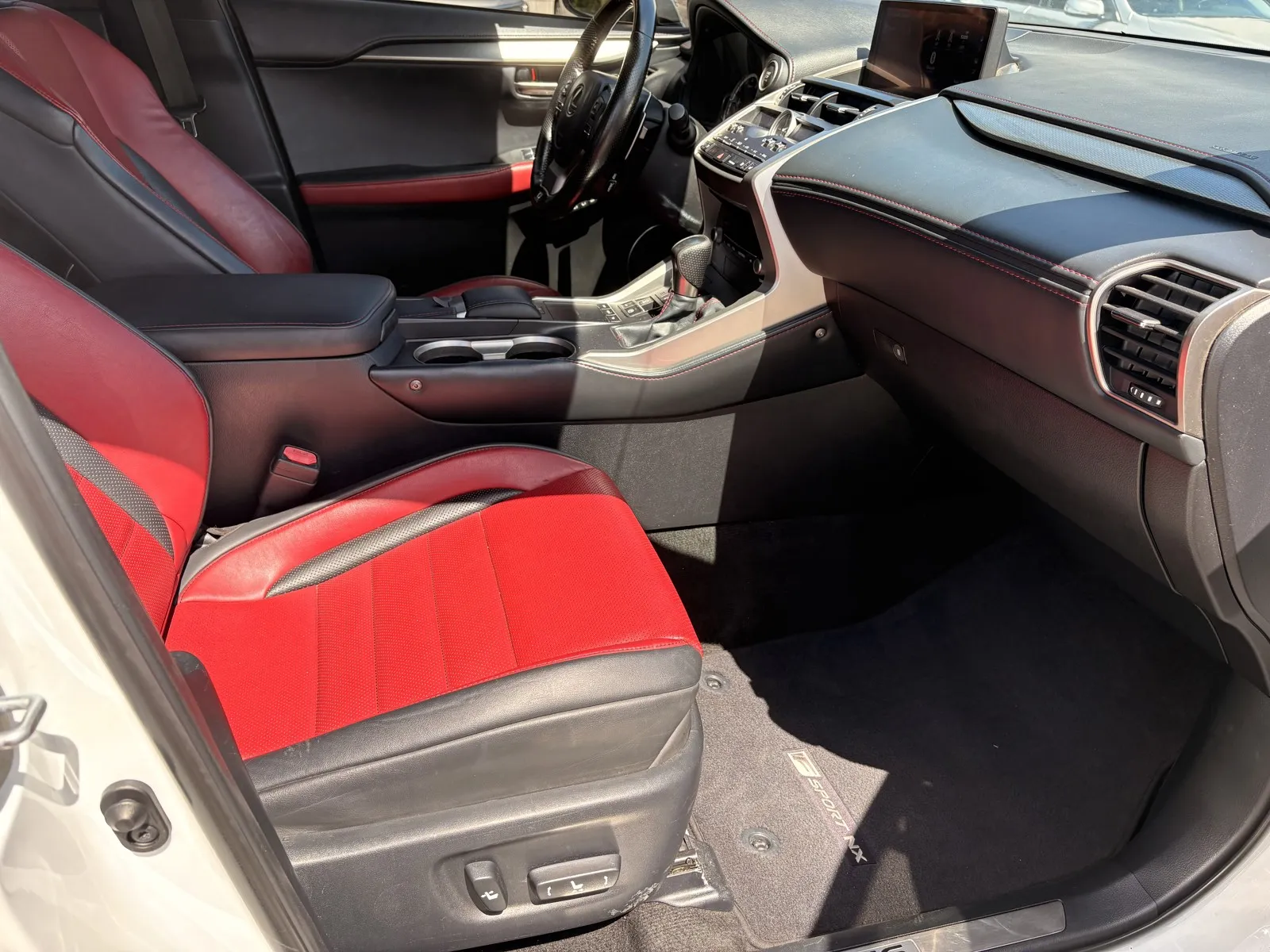 2021 Lexus NX 300 F SPORT - Photo 6