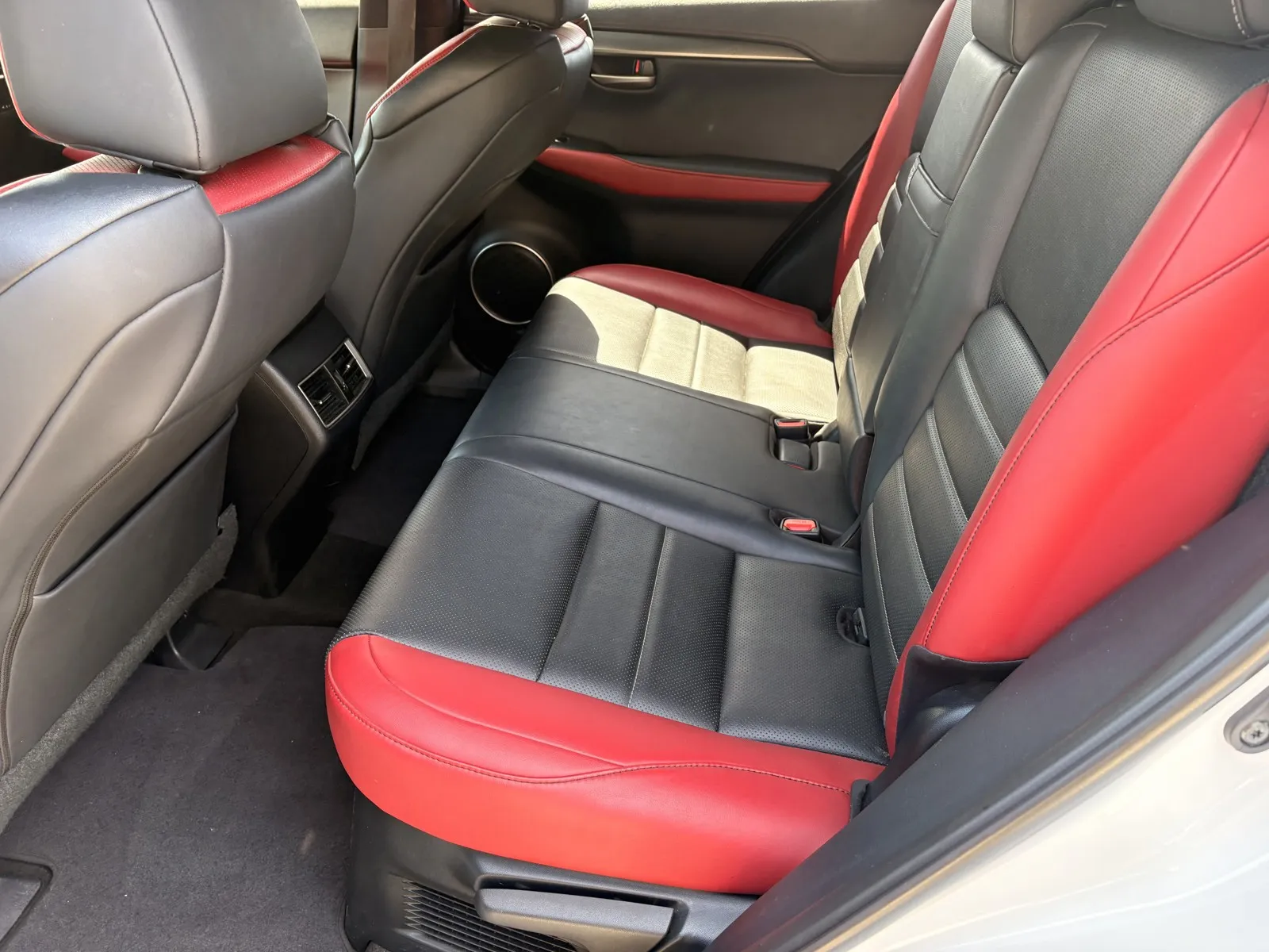 2021 Lexus NX 300 F SPORT - Photo 9