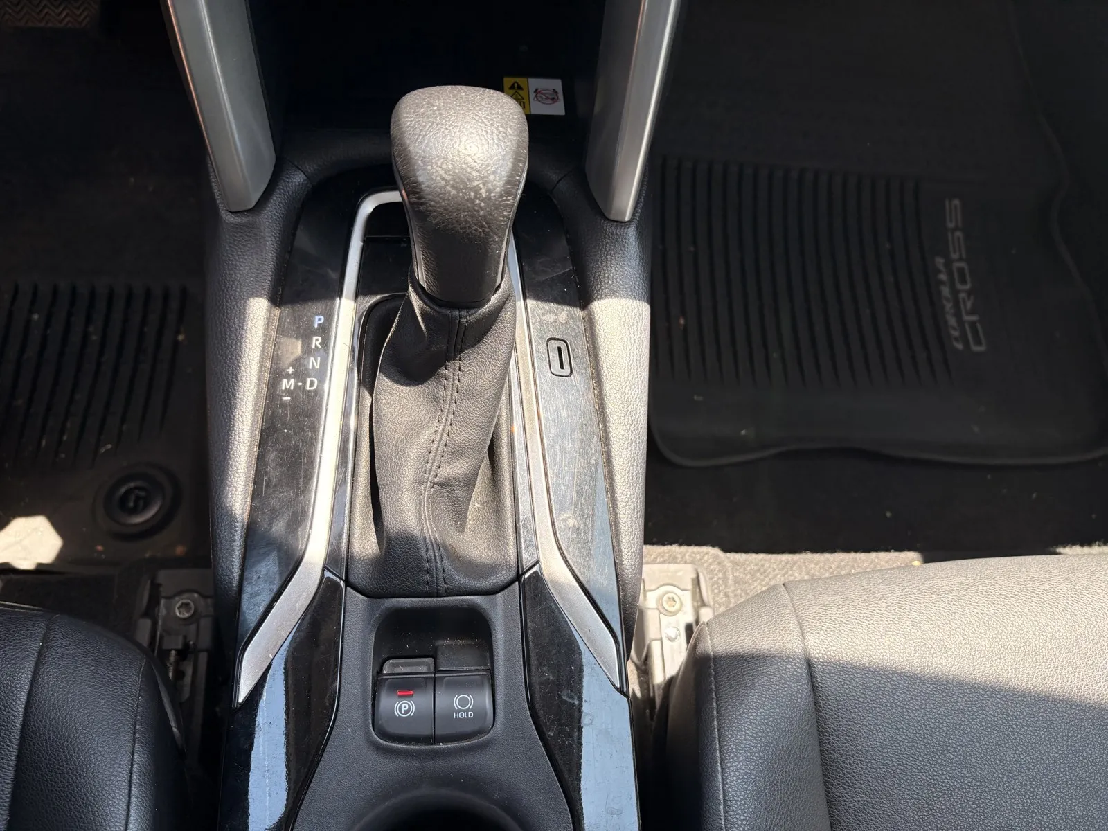 Toyota Corolla Cross photo 16