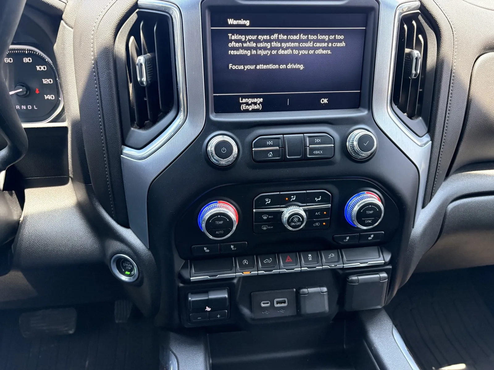 GMC Sierra photo 15