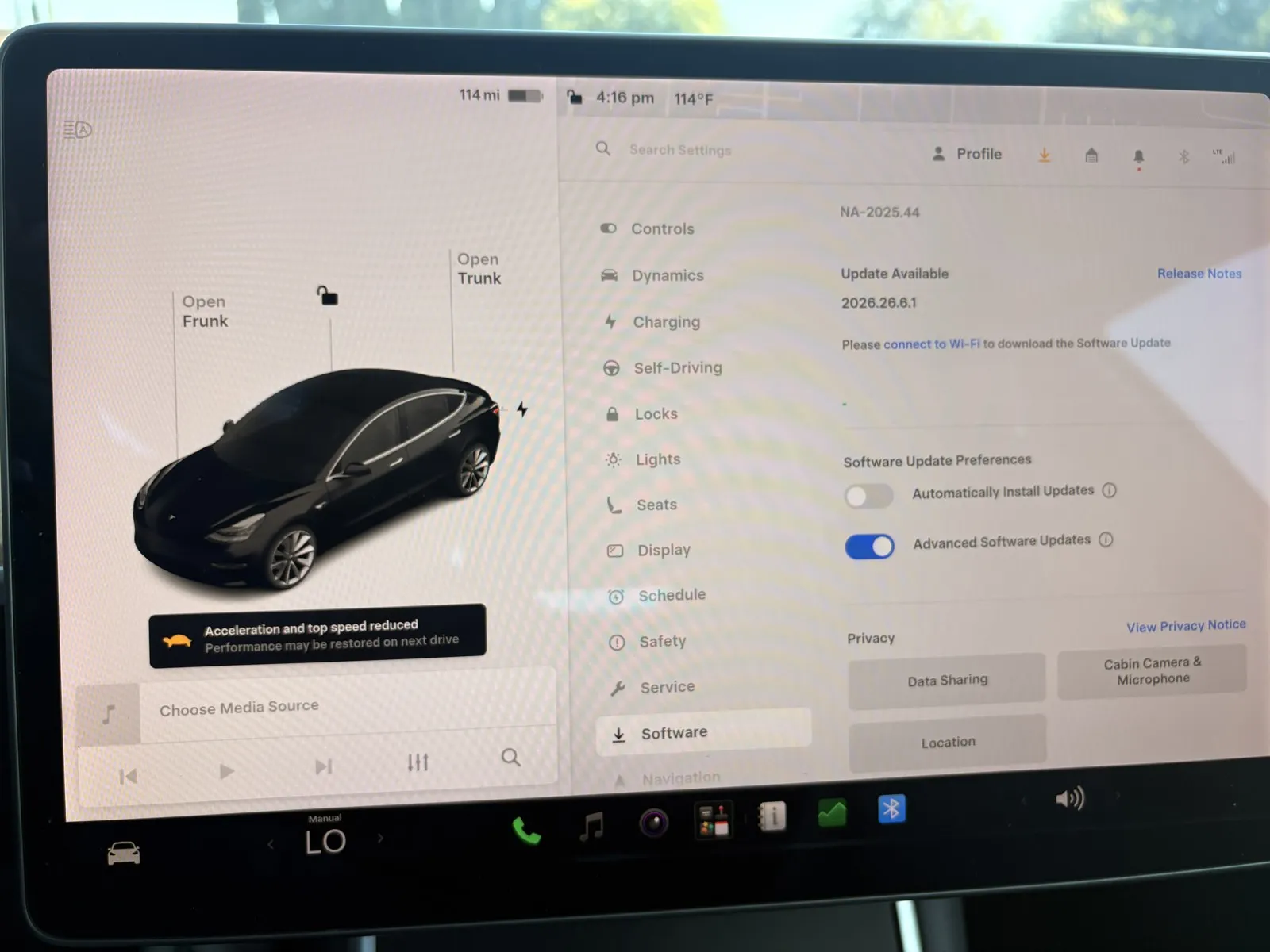 Tesla Model 3 photo 14
