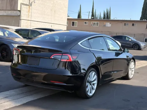 More photos of 2019 Tesla Model 3 Standard Range Plus at Premium Autos - El Monte, CA
