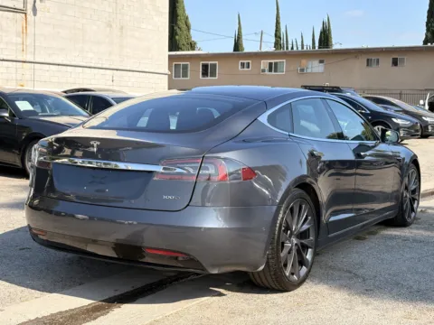 More photos of 2018 Tesla Model S 100D at Premium Autos - El Monte, CA